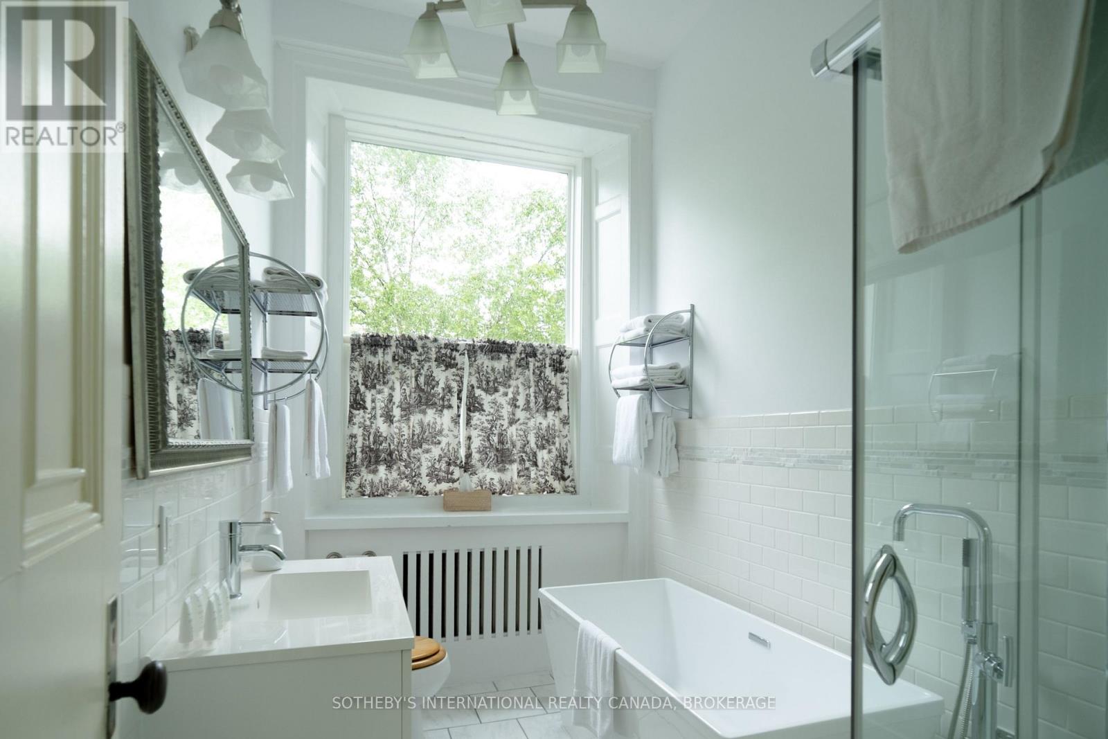 8 STARR PLACE - Image 26