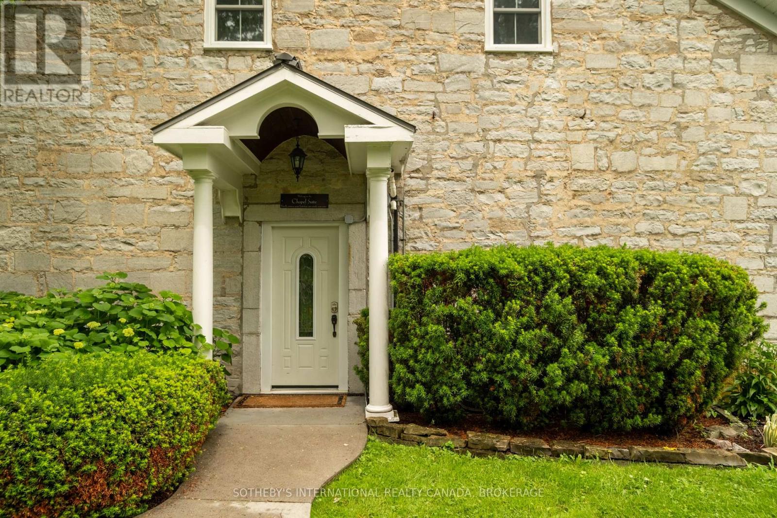 8 STARR PLACE - Image 38