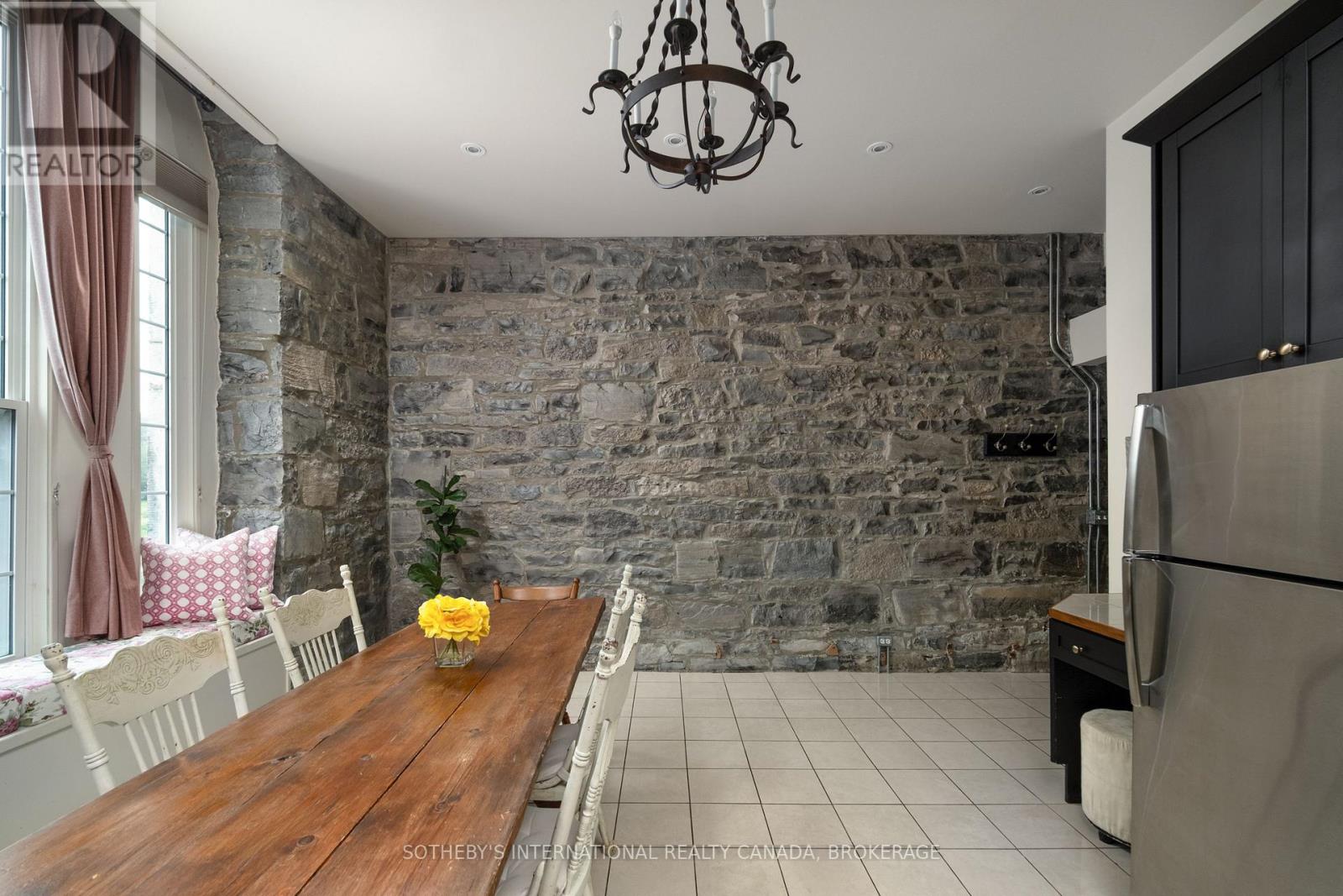 8 STARR PLACE - Image 43