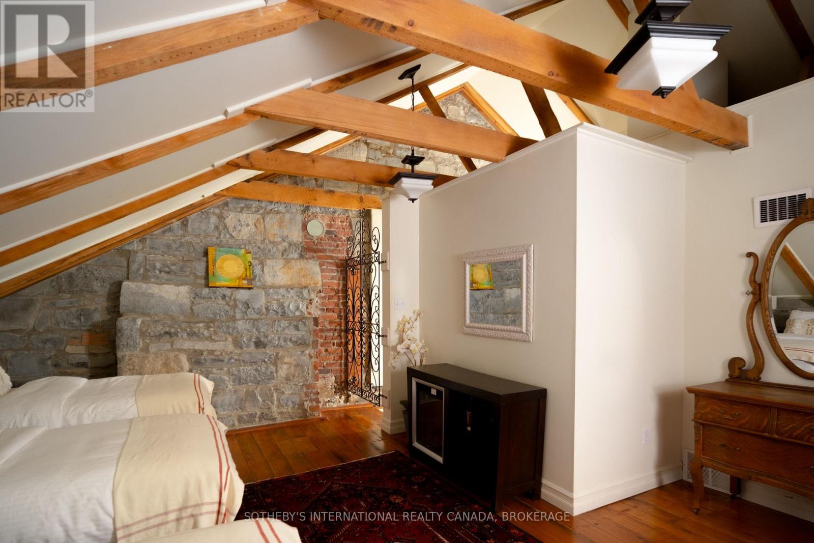 8 STARR PLACE - Image 44