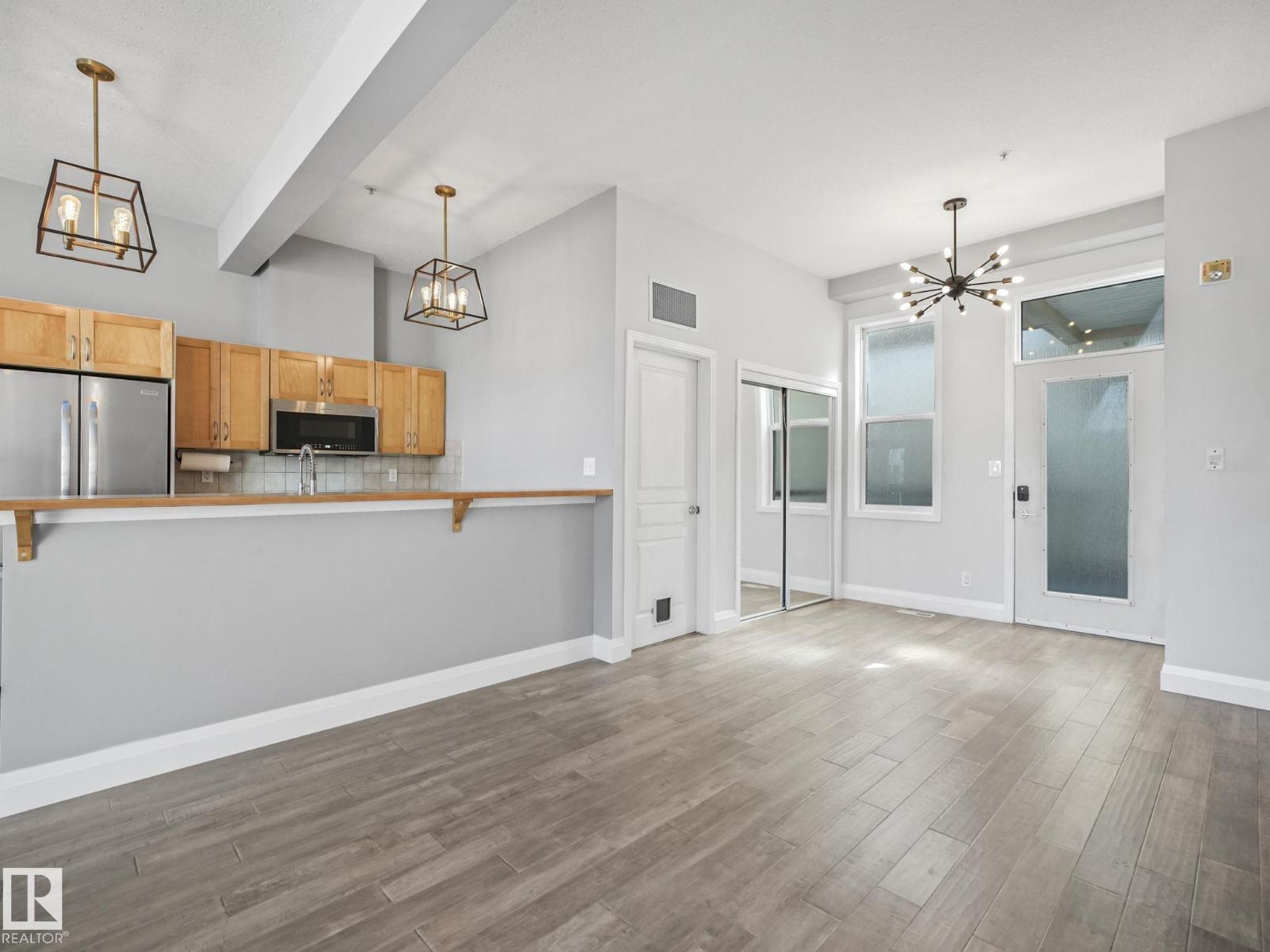 #456 10403 122 ST NW - 9