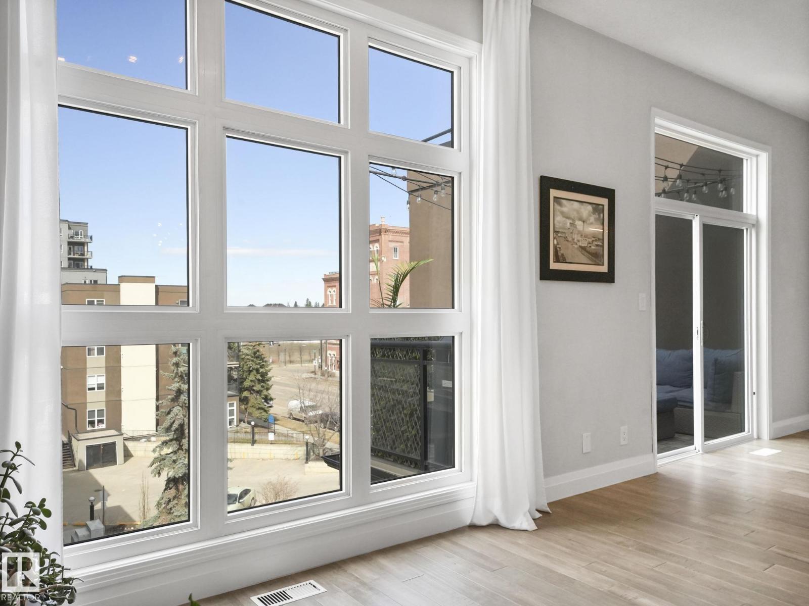 #456 10403 122 ST NW - 30
