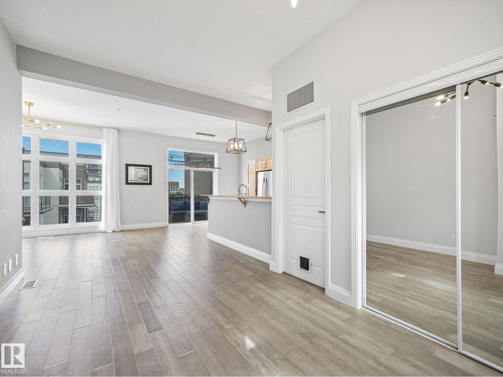 #456 10403 122 ST NW - 6