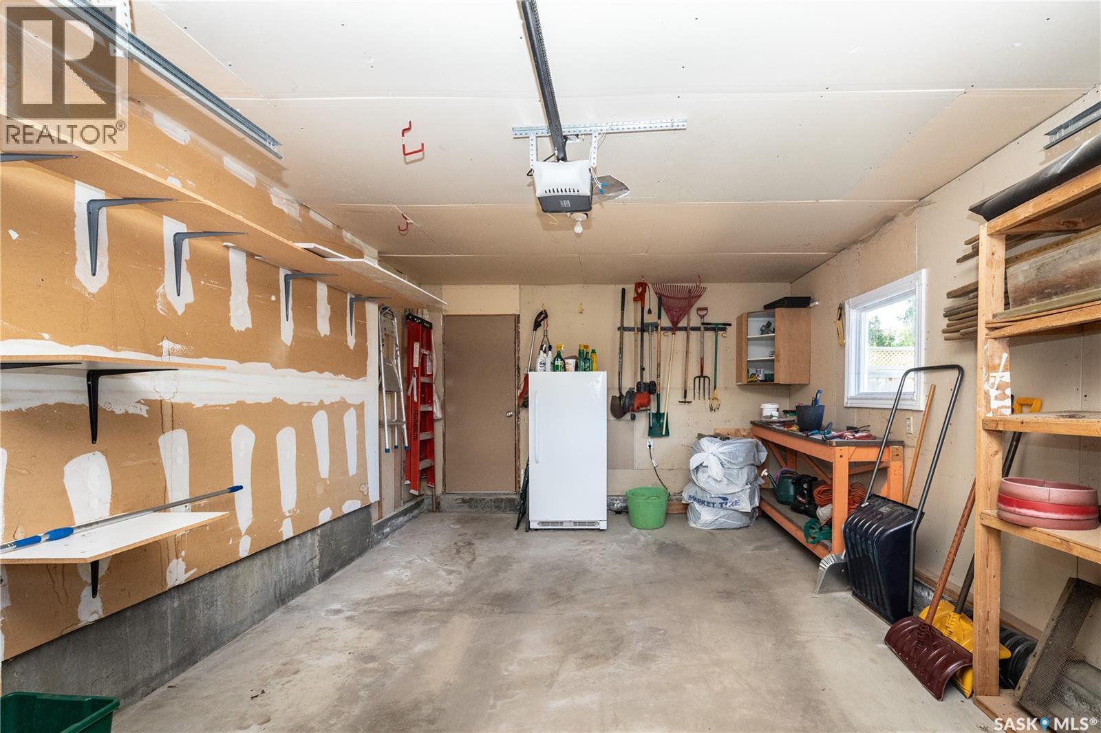 102 Wakaw CRESCENT - 34