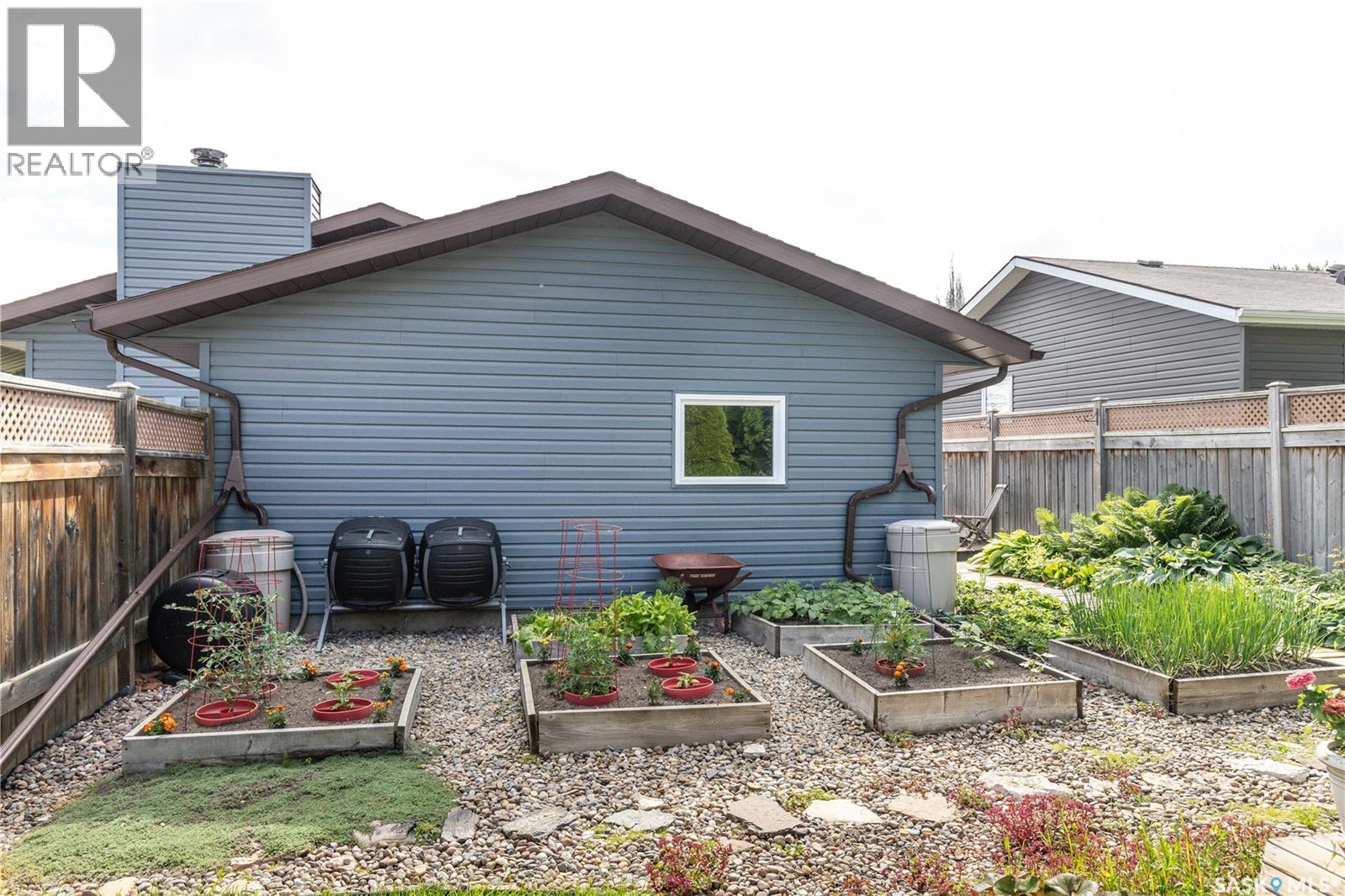 102 Wakaw CRESCENT - 35
