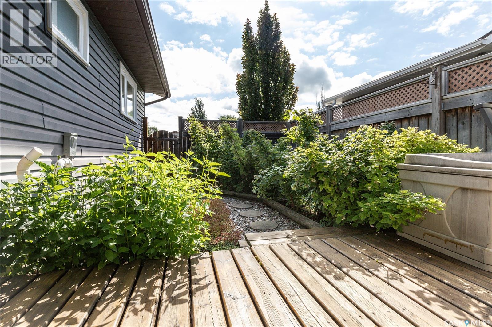 102 Wakaw CRESCENT - 36