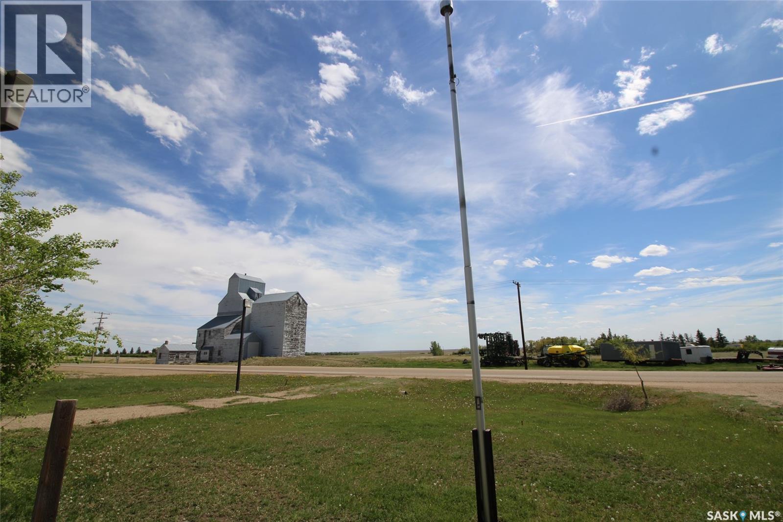 303 1st AVENUE W - 39