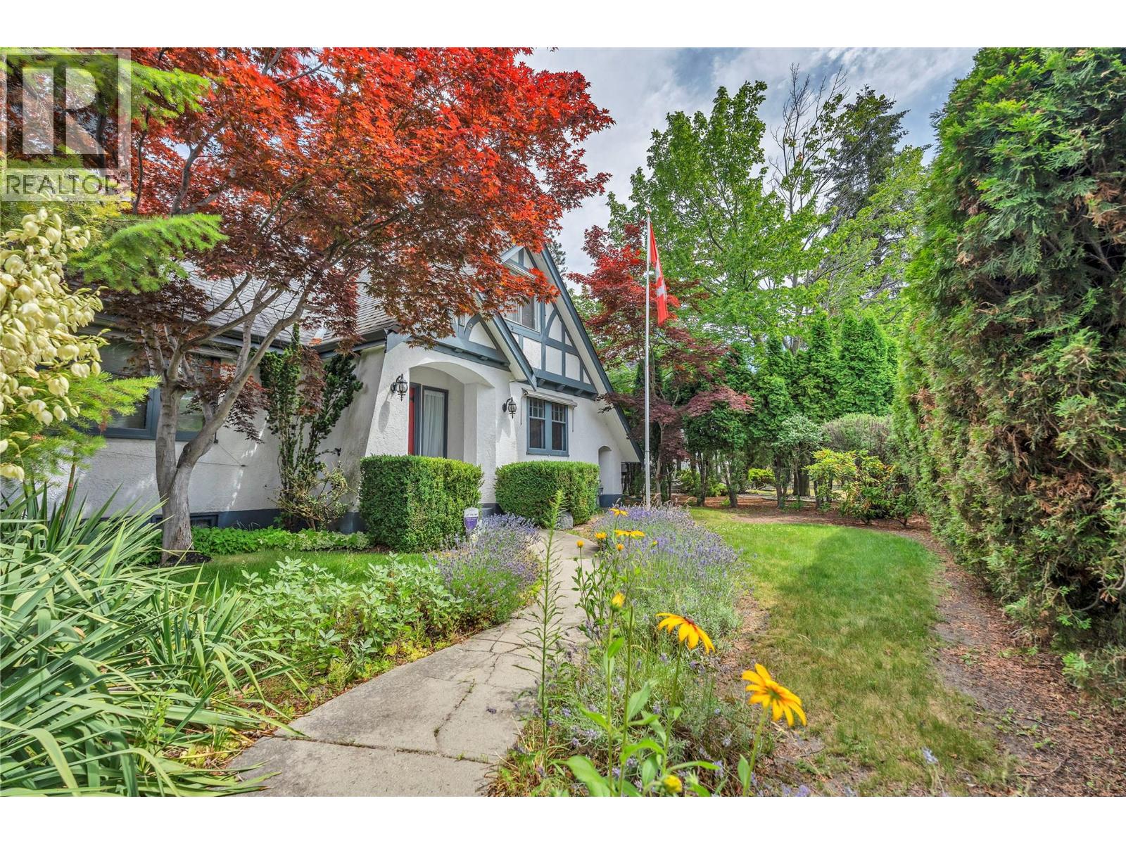 702 Winnipeg Street - 2