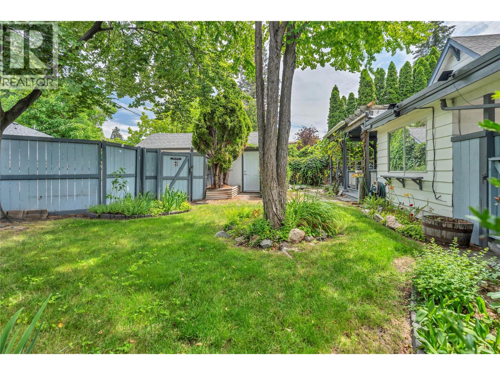 702 Winnipeg Street - 36