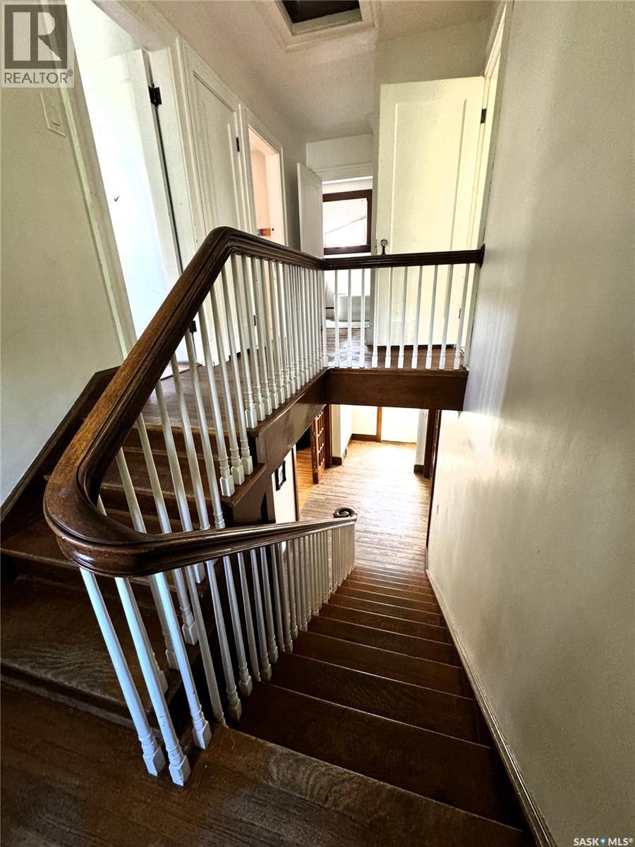 215 7th AVENUE E — photo 20
