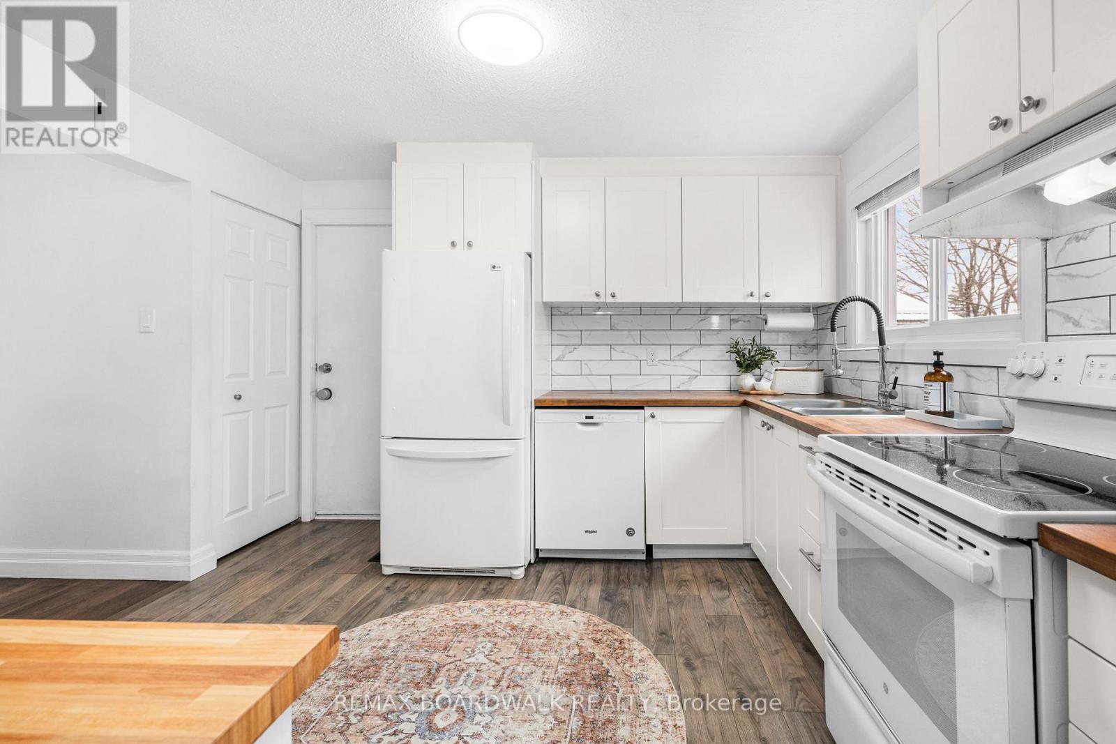 5 CLAY STREET - 14