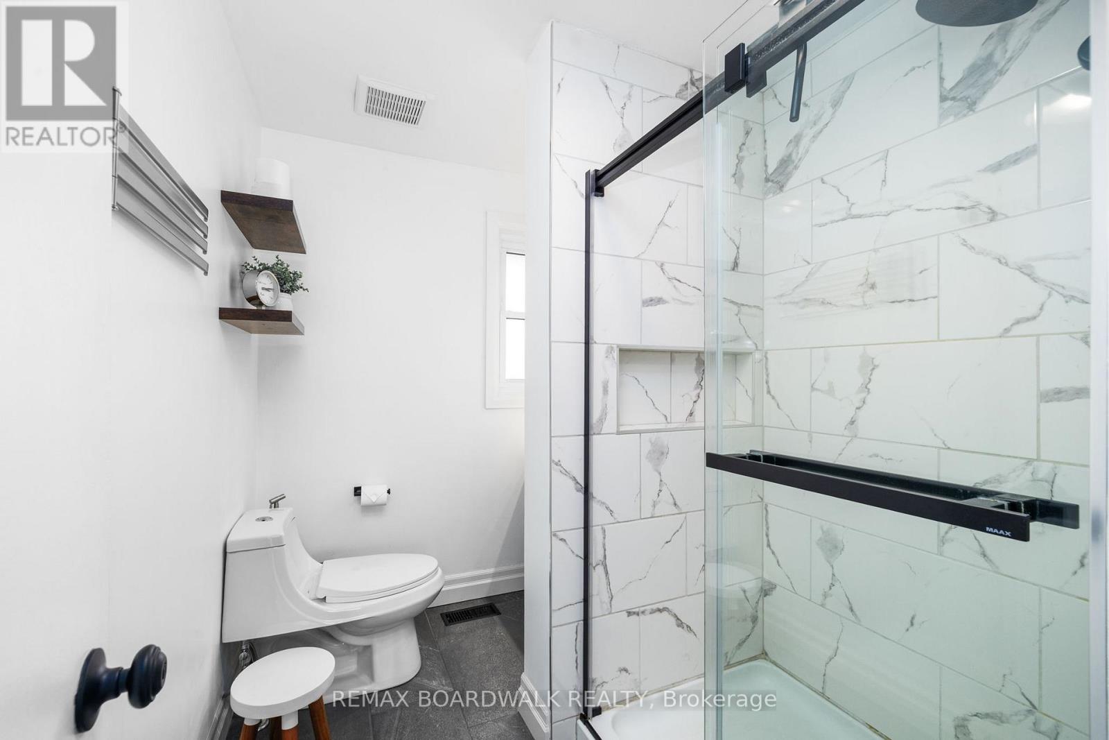 5 CLAY STREET - 17