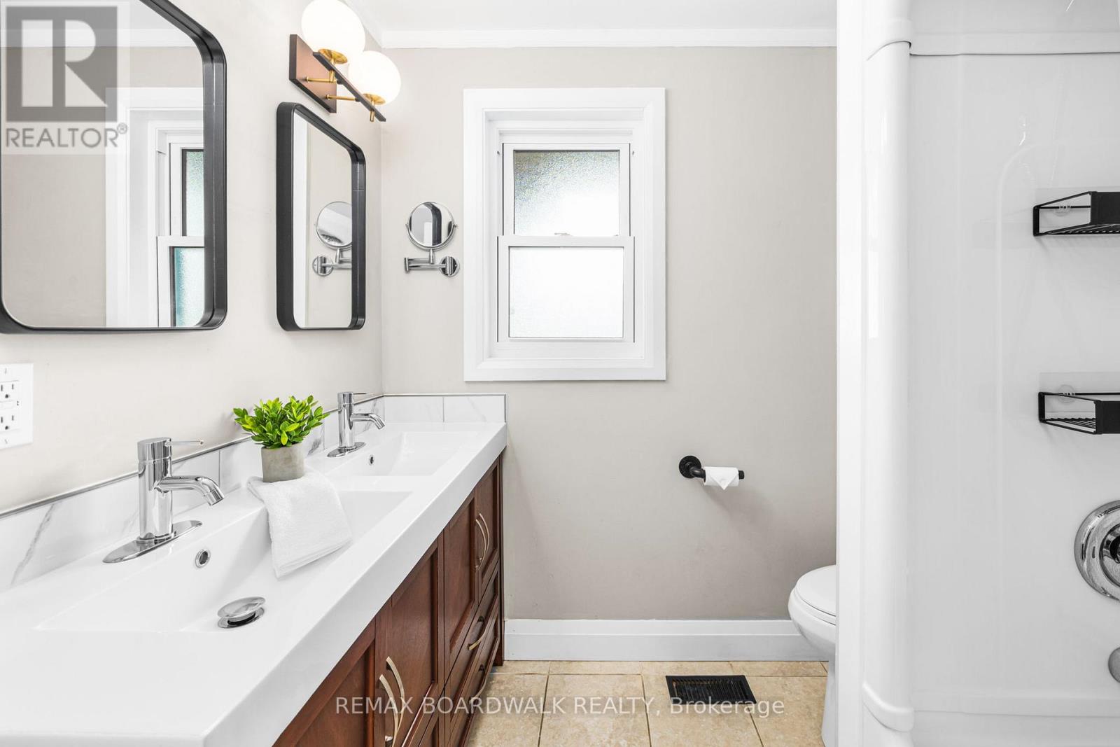 5 CLAY STREET - 22
