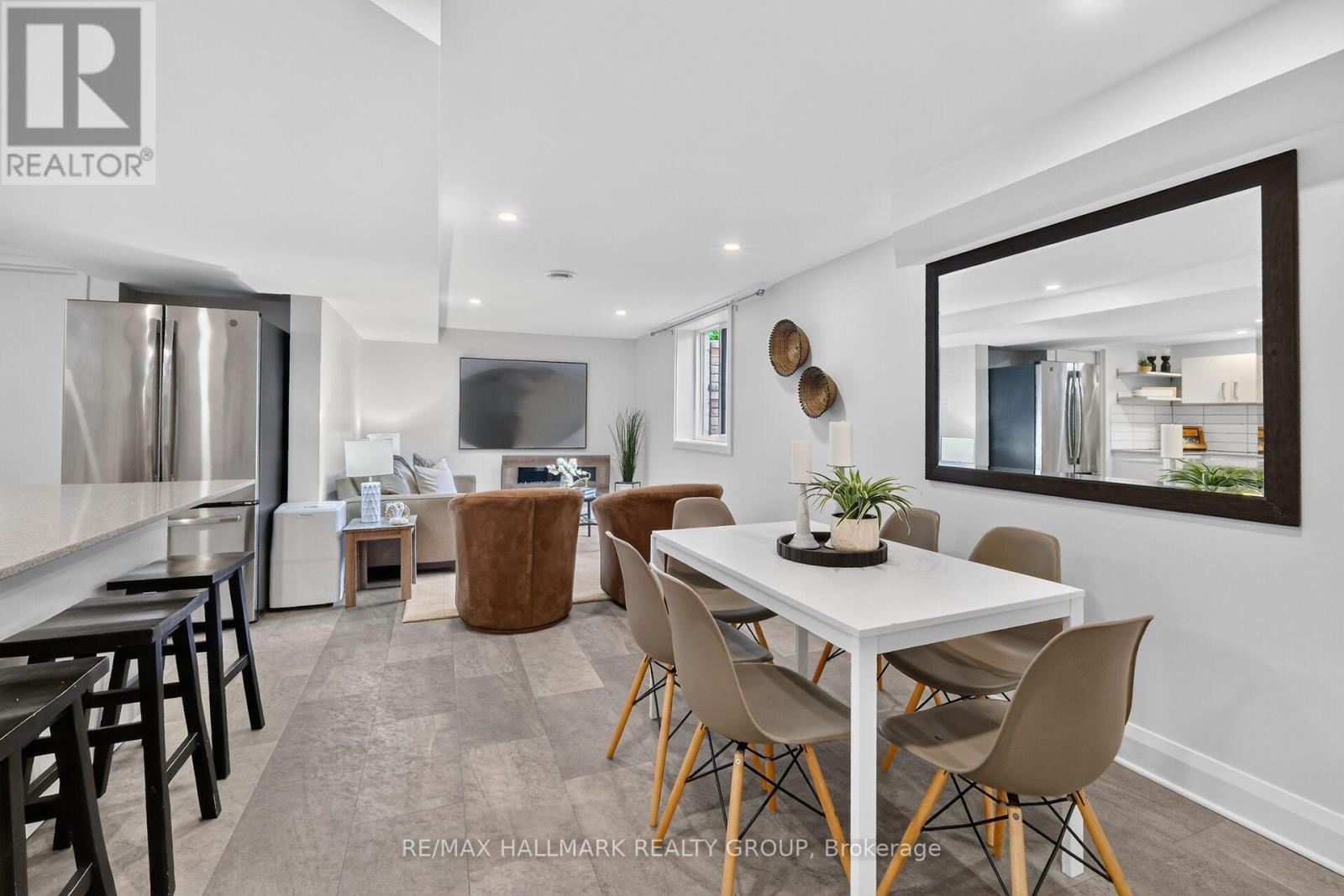 2160 LAMBETH WALK, Ottawa. Luxury613. By Peter Sagos - Image 25