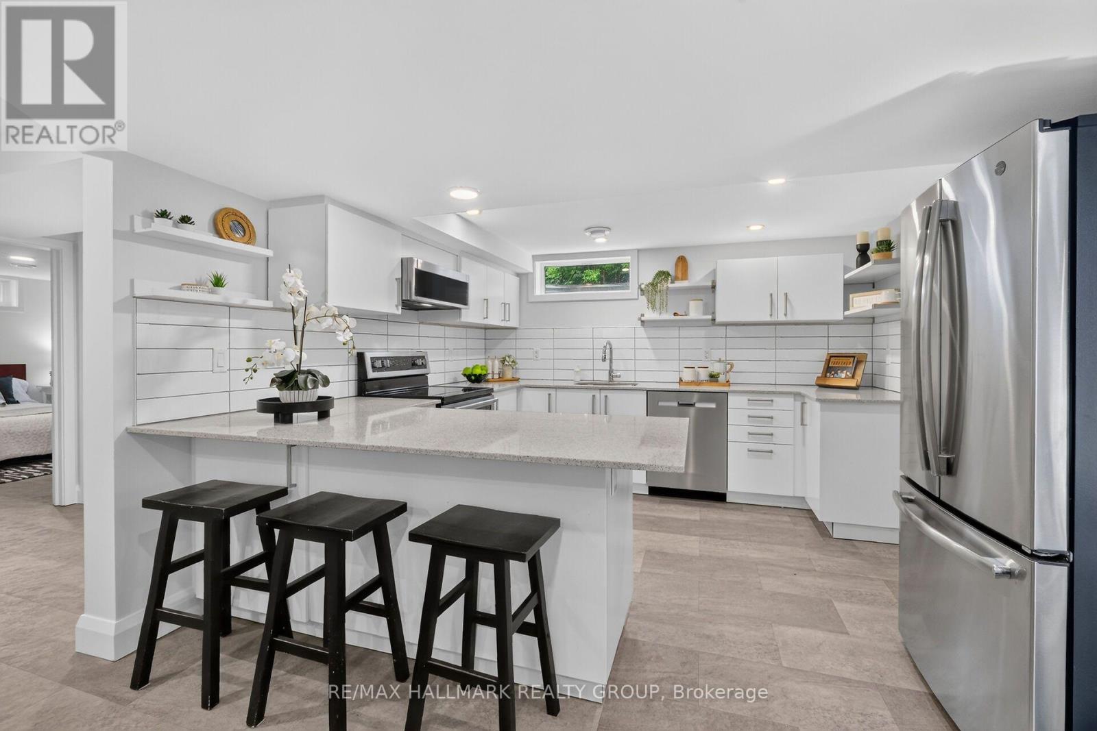 2160 LAMBETH WALK, Ottawa. Luxury613. By Peter Sagos - Image 28