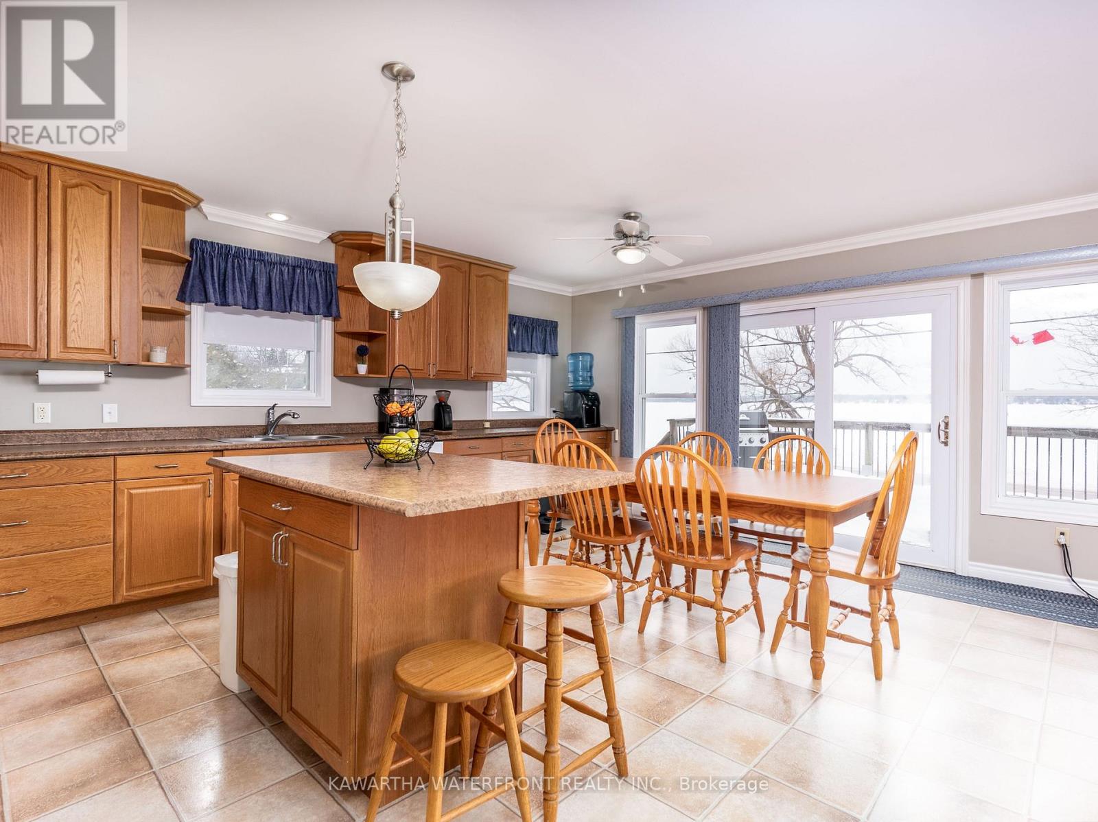 519 LONG BEACH ROAD - 9