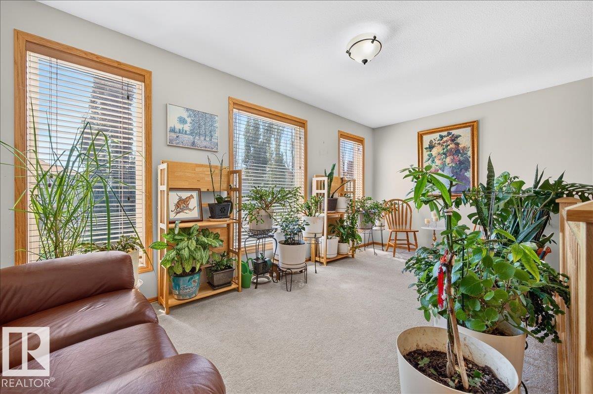 19043 49 AV NW — photo 22