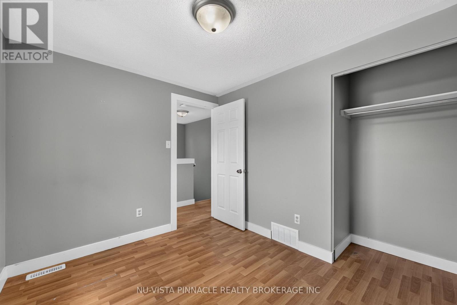 282 FLEMING DRIVE - 24
