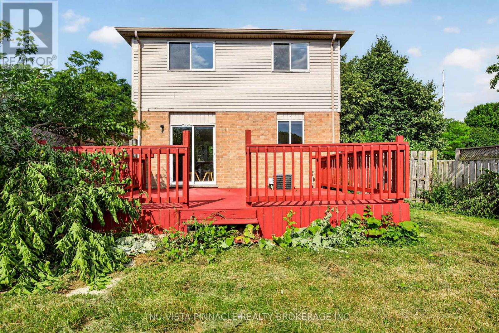 282 FLEMING DRIVE - 39