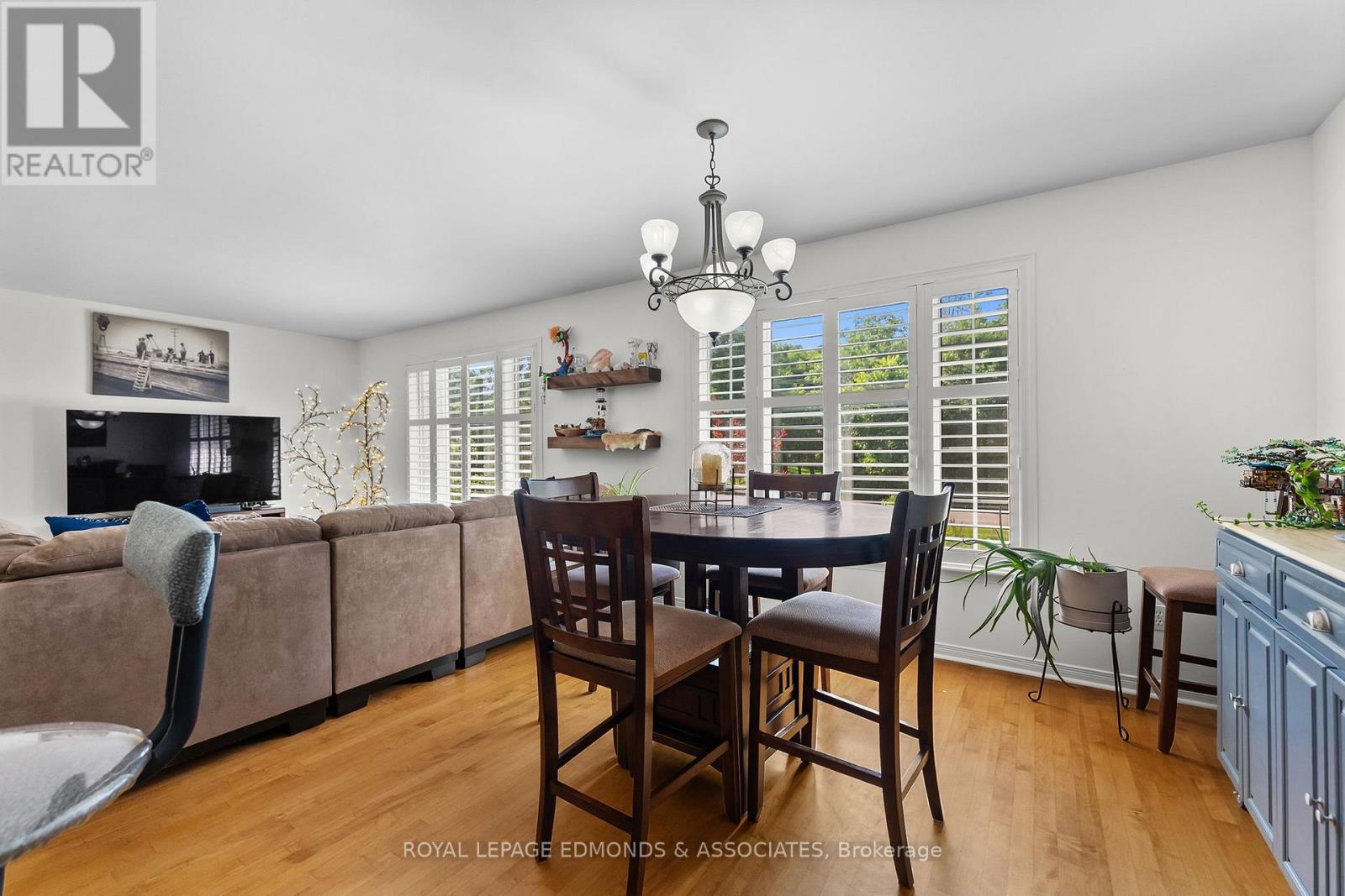 36 FERN ROAD - 16