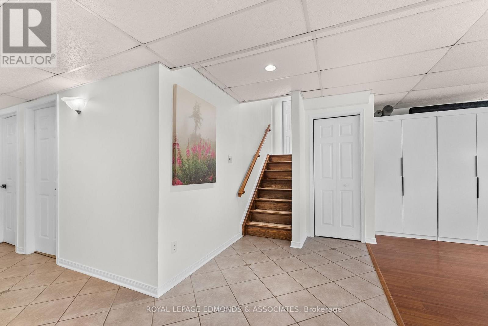 36 FERN ROAD - 28
