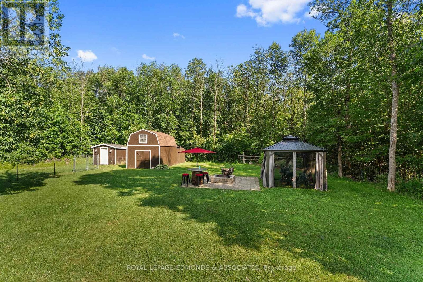 36 FERN ROAD - 33