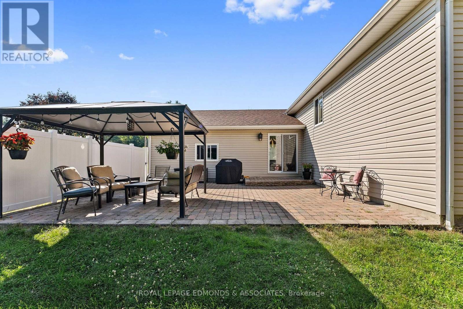 36 FERN ROAD - 36