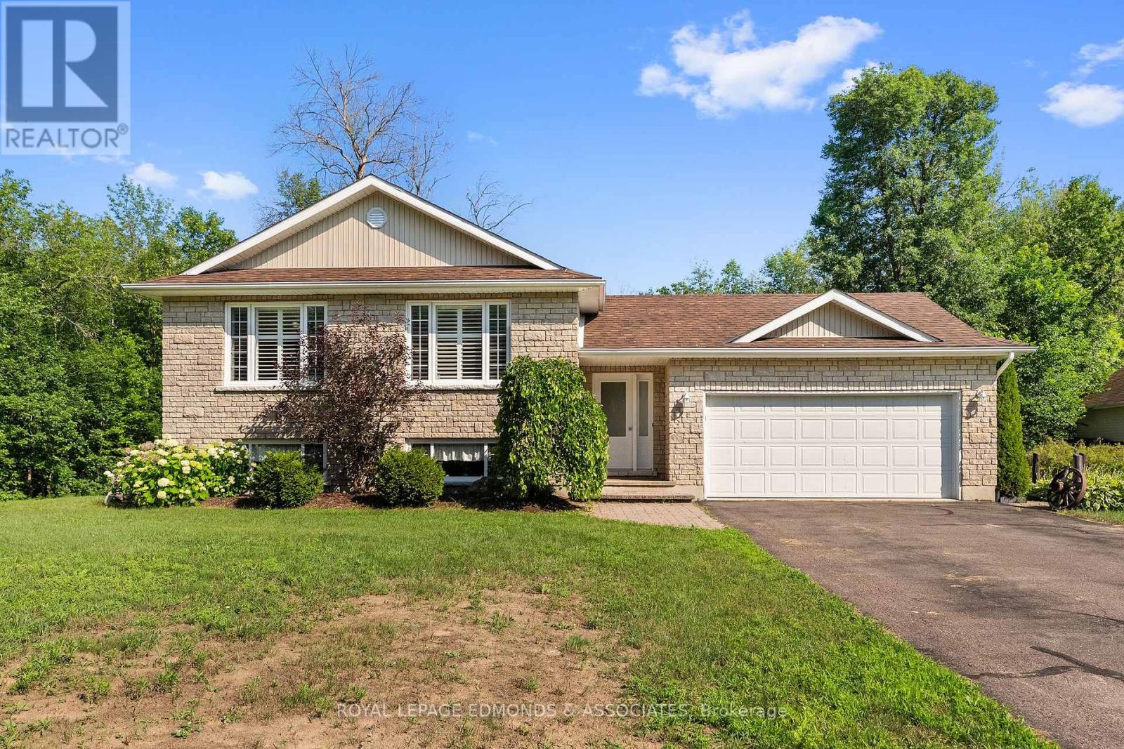 36 FERN ROAD - 9