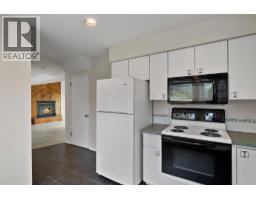 1748 North River Drive, Kamloops, BC V2B7N7 Photo 16