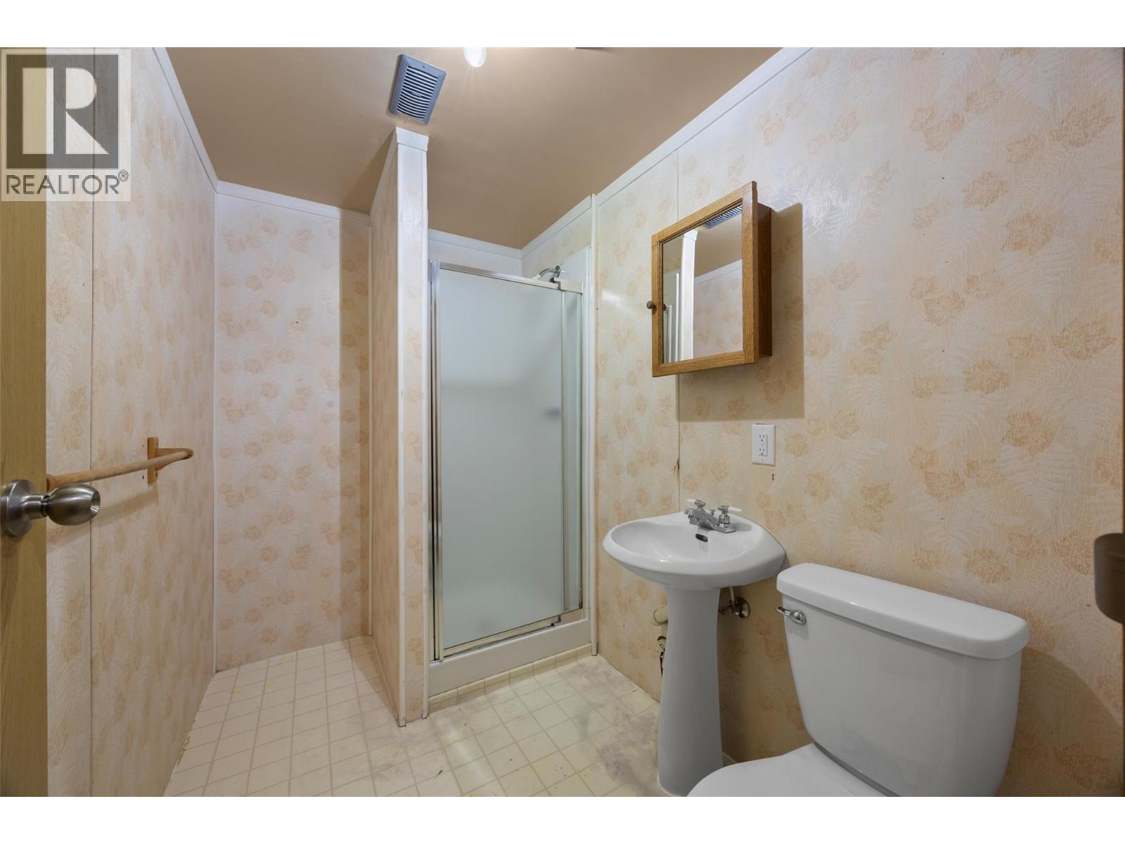 1748 North River Drive - 28