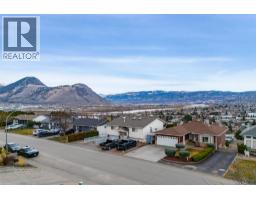 4pc Bathroom - 1748 North River Drive, Kamloops, BC V2B7N7 Photo 8