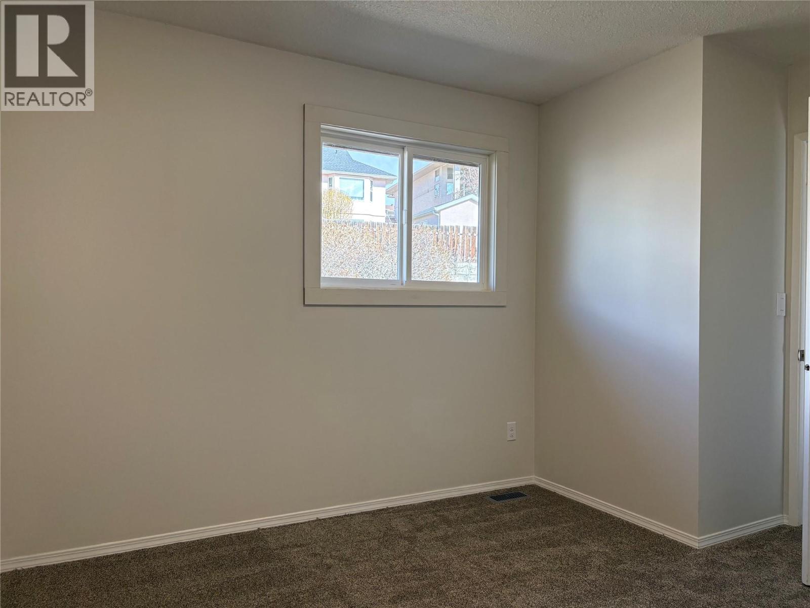 1748 North River Drive - 20
