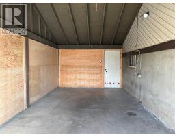 1748 North River Drive, Kamloops, BC V2B7N7 Photo 41