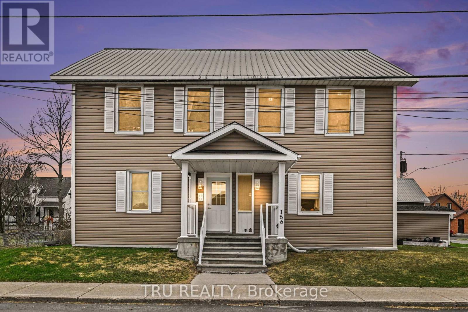 186 WATER STREET - 1