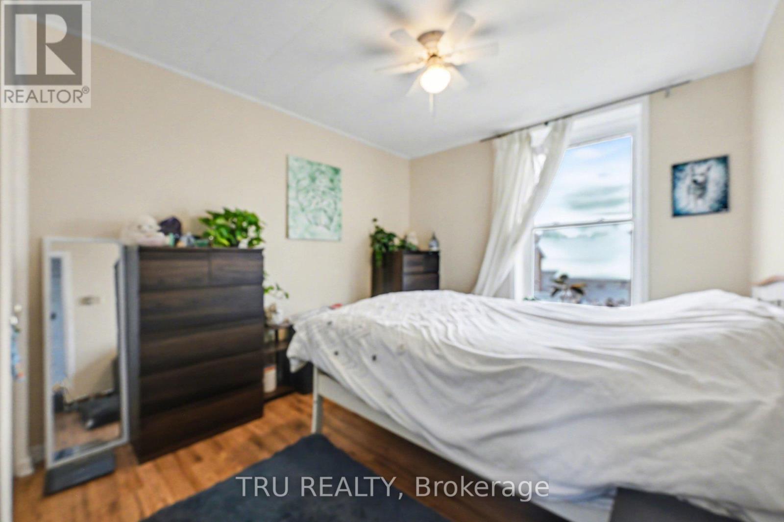 186 WATER STREET - 19