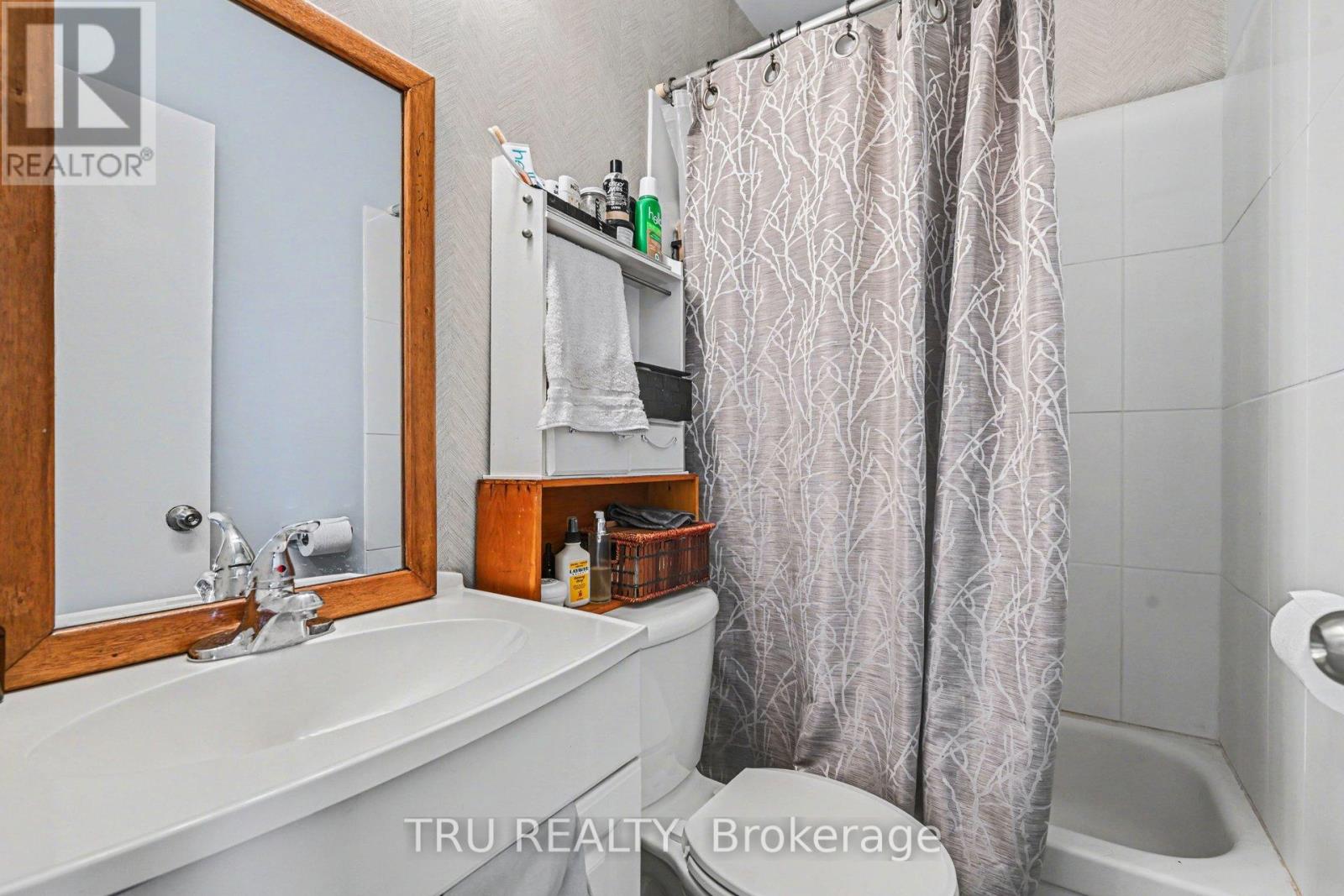 186 WATER STREET - 24