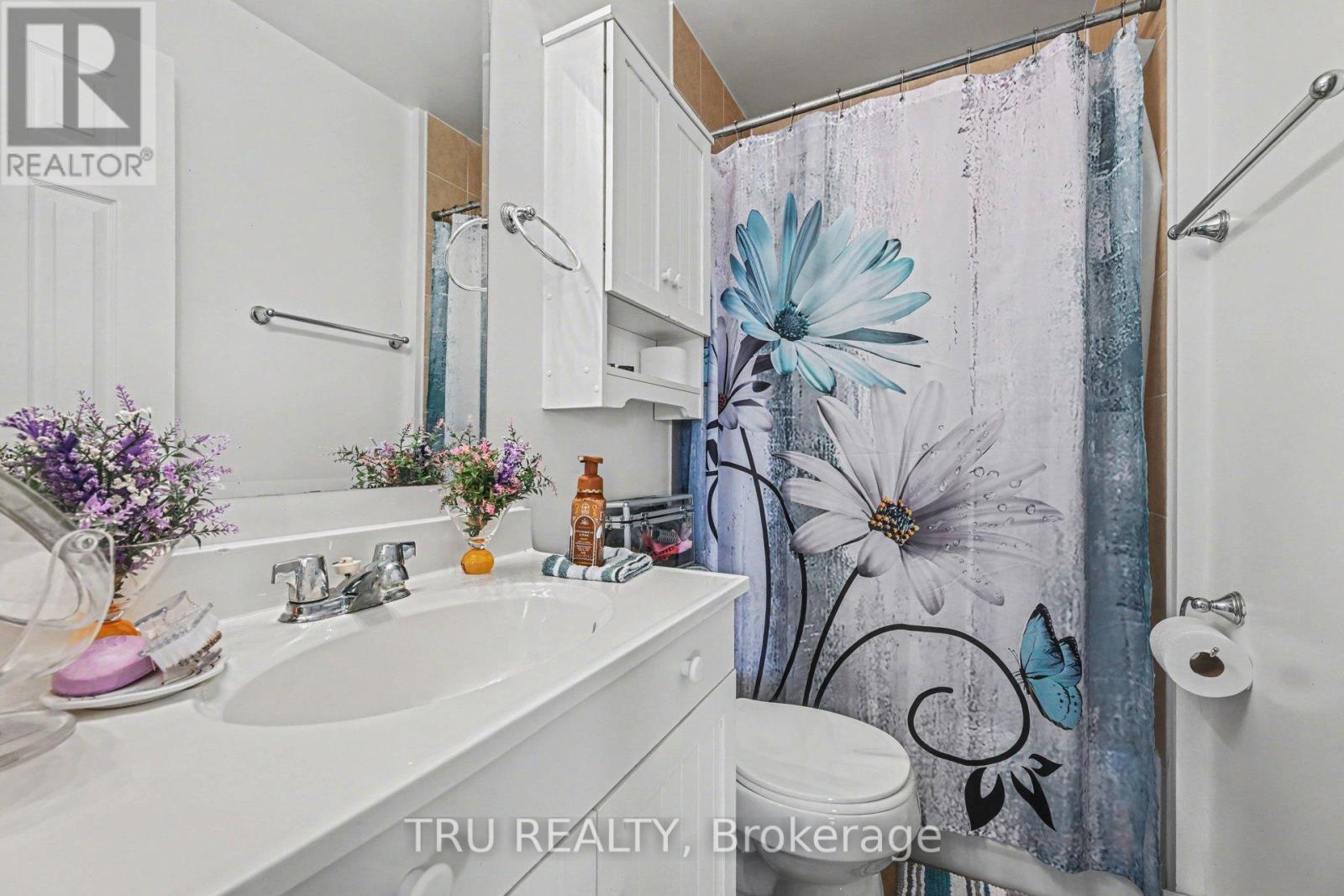 186 WATER STREET - 6