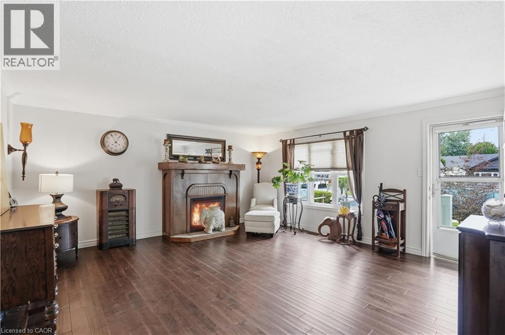 272 ADELINE Avenue - 10
