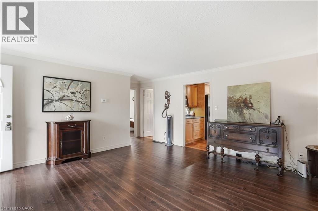 272 ADELINE Avenue - 12