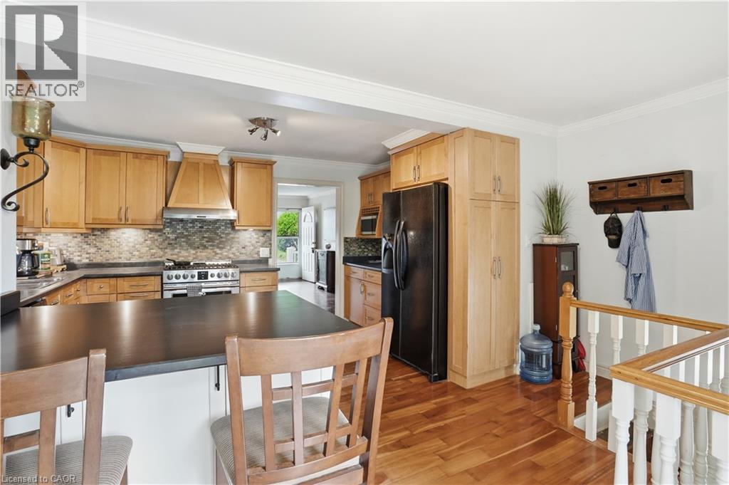 272 ADELINE Avenue - 17