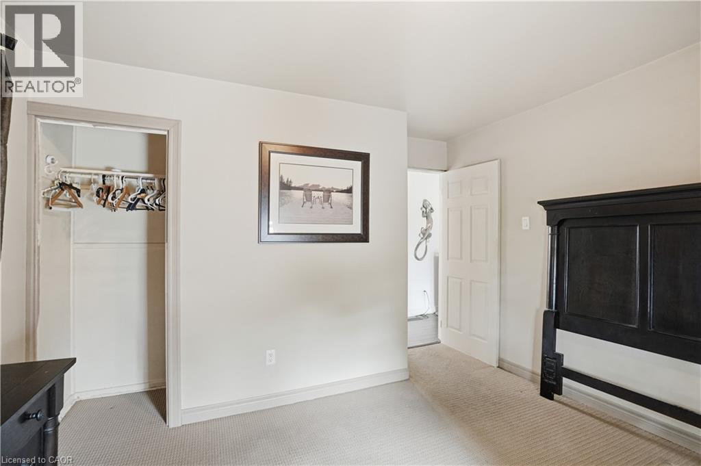272 ADELINE Avenue - 25