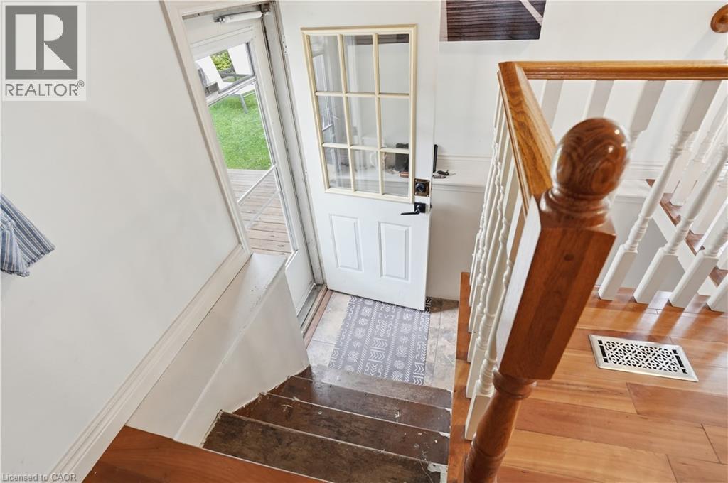 272 ADELINE Avenue - 26