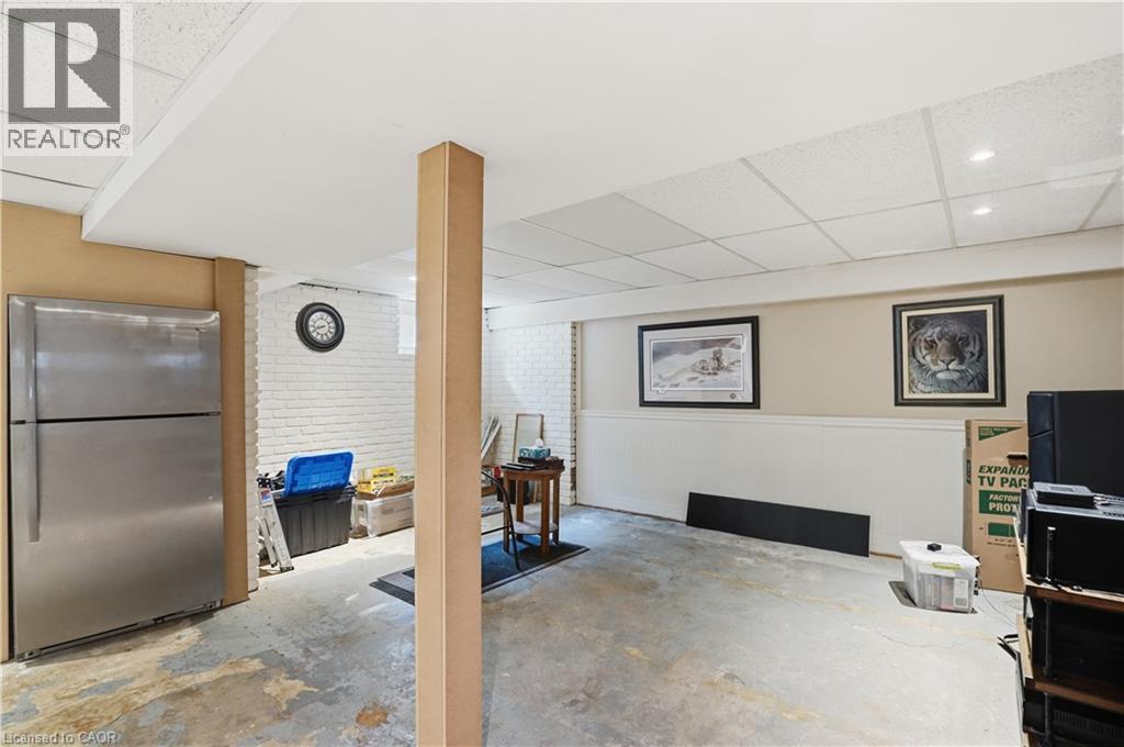 272 ADELINE Avenue - 29