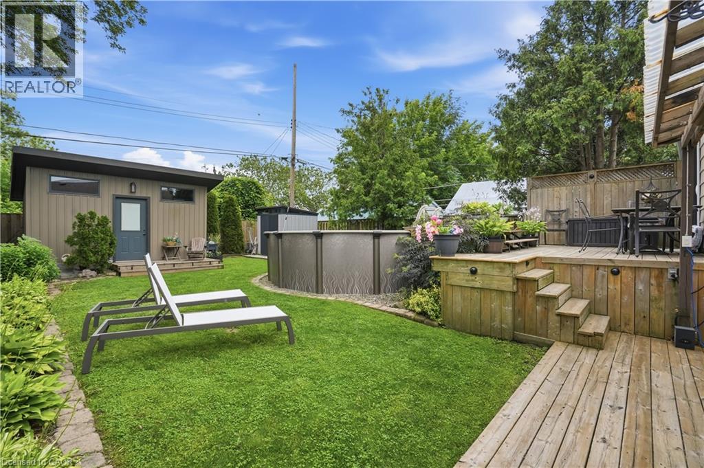 272 ADELINE Avenue - 34