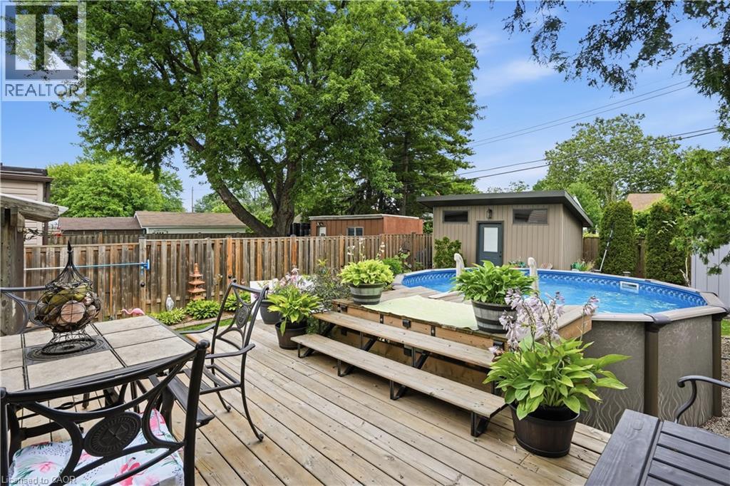 272 ADELINE Avenue - 40