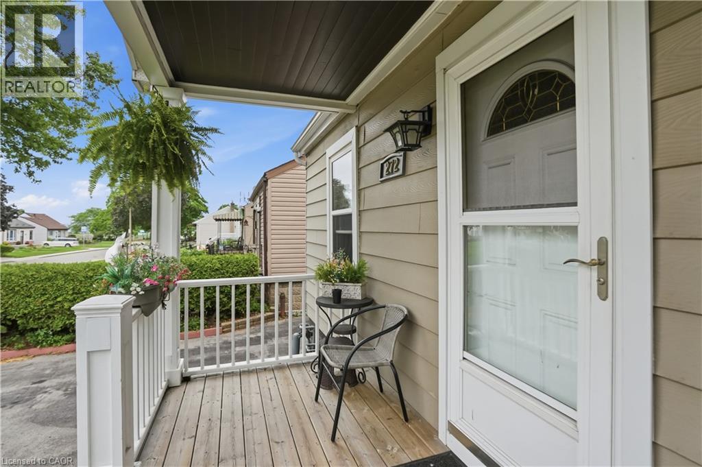 272 ADELINE Avenue - 6