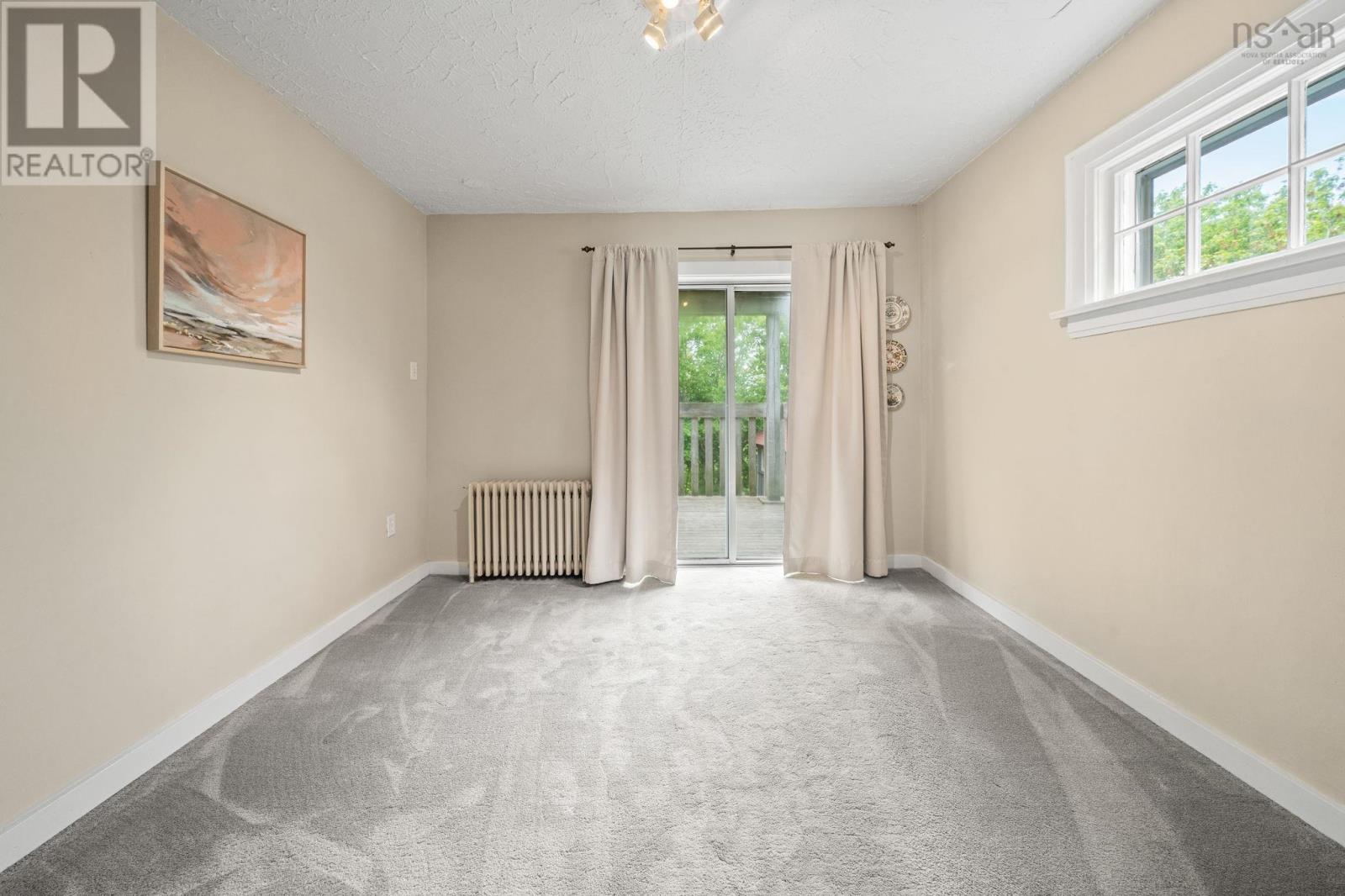 15 Idlewylde Road - 8