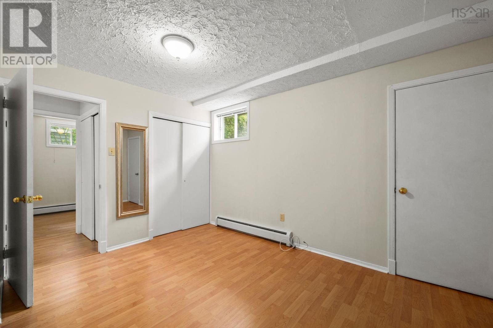 15 Idlewylde Road - 38