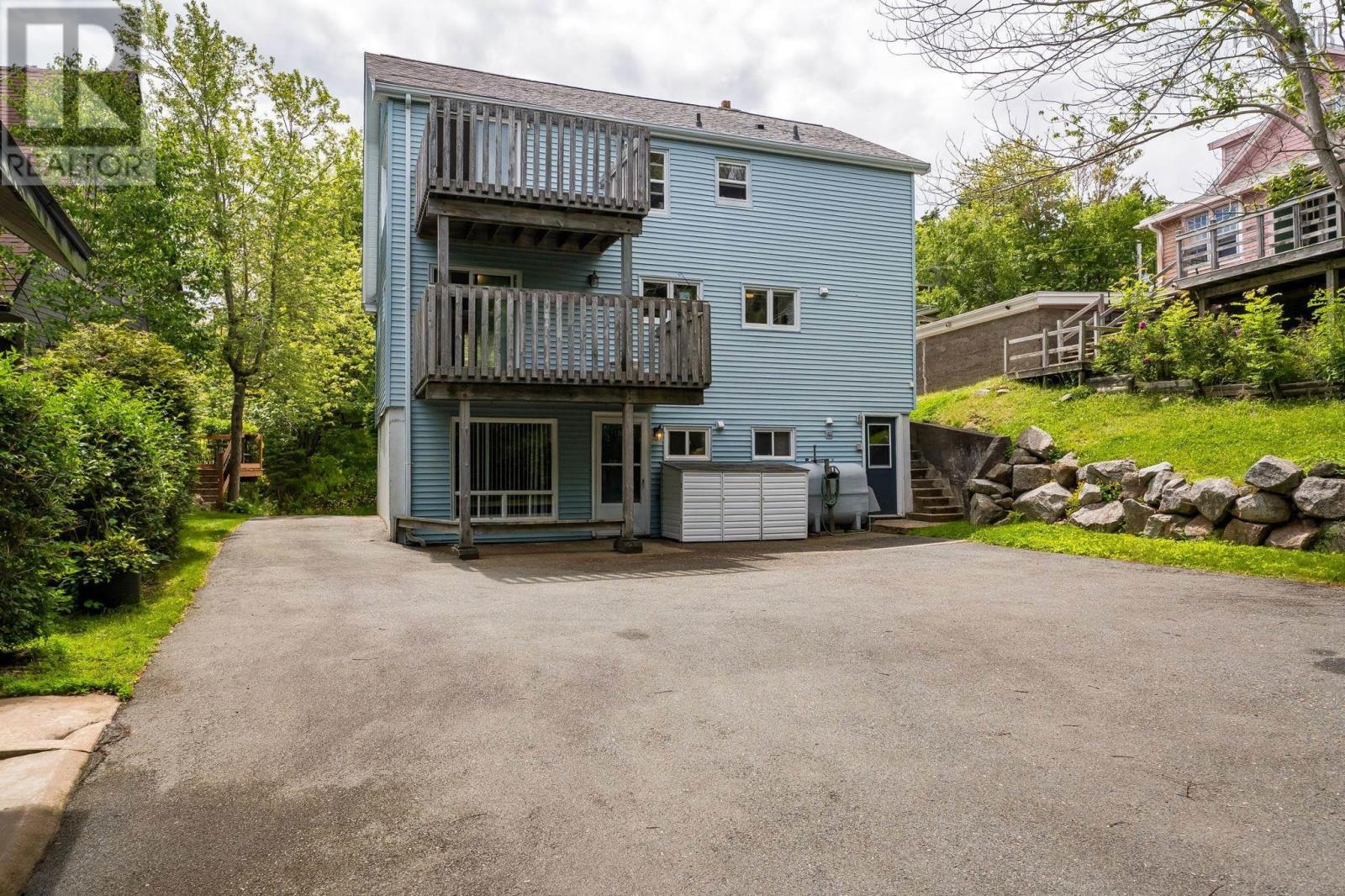 15 Idlewylde Road - 48