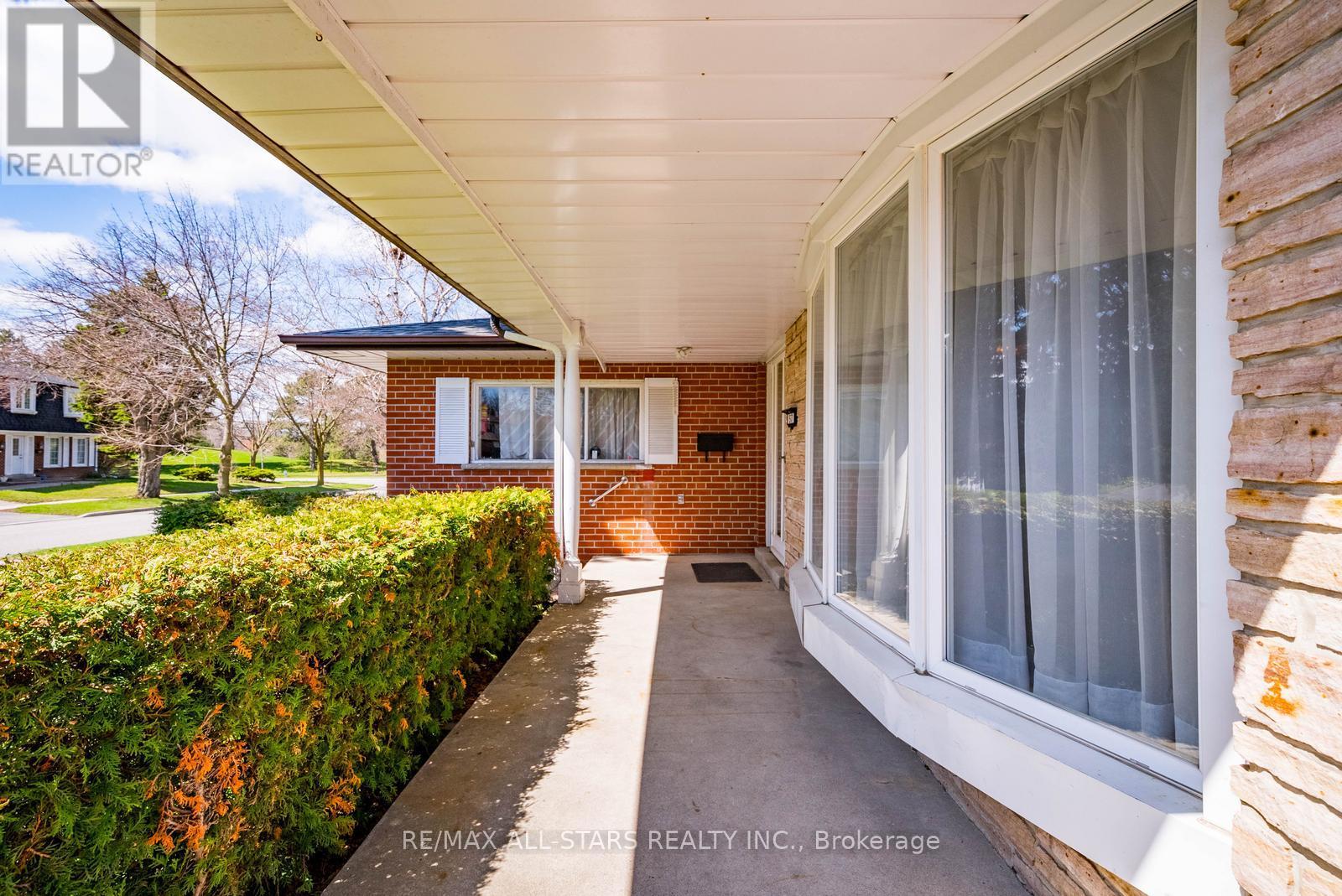 57 GLOXINIA CRESCENT - Image 6